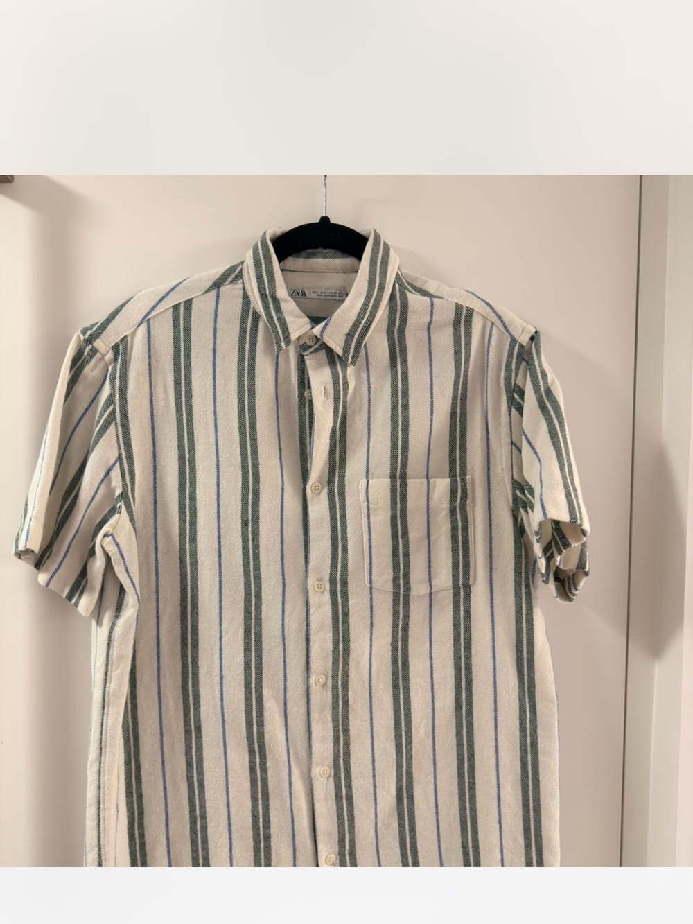 Zara Men Short Sleeve Vertical Stripe Button-Down Shirt - Cream, Green & Blue